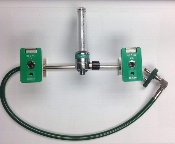 2 FT Outlet Extension with 2 FE Chemetron Outlets and Chemetron Inlet, OXYGEN