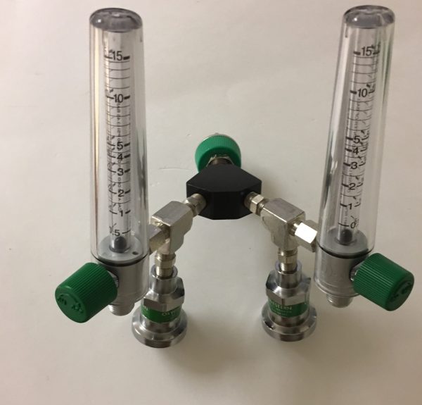 Dual 15 LPM Oxygen Flowmeter with Ohmeda Quick Connect Inlet and (2) Ohmeda Couplers (Auxiliary Valves)