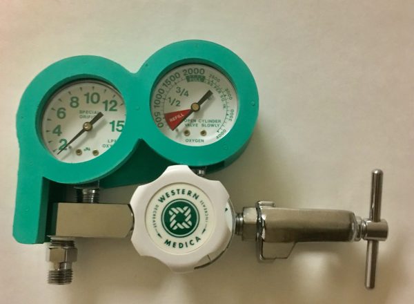 Western Medica Single Stage Regulator, 15 LPM, WITH PROTECTOR, Small Cylinder