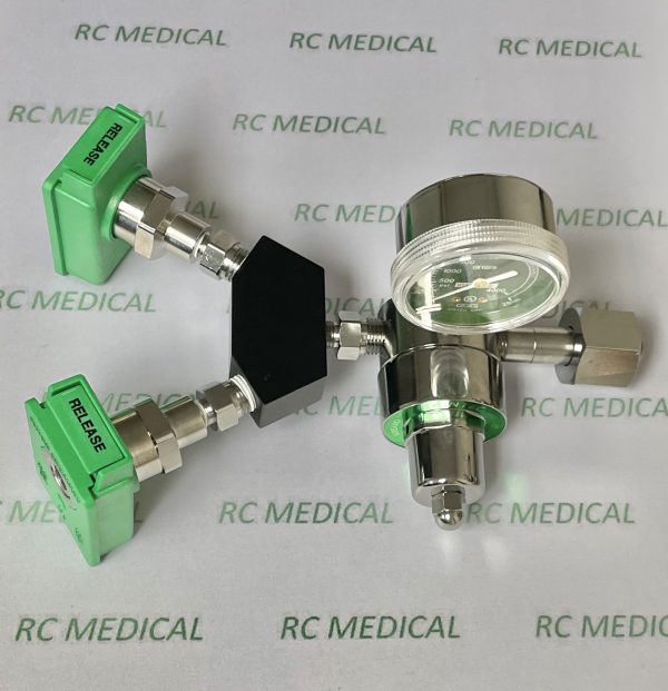 Oxygen Regulator with Dual Chemetron Female Couplers, 50 PSI, Large Cylinder