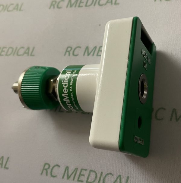 Chemtron Female Coupler X Ohmeda Male Quick Connect, OXYGEN