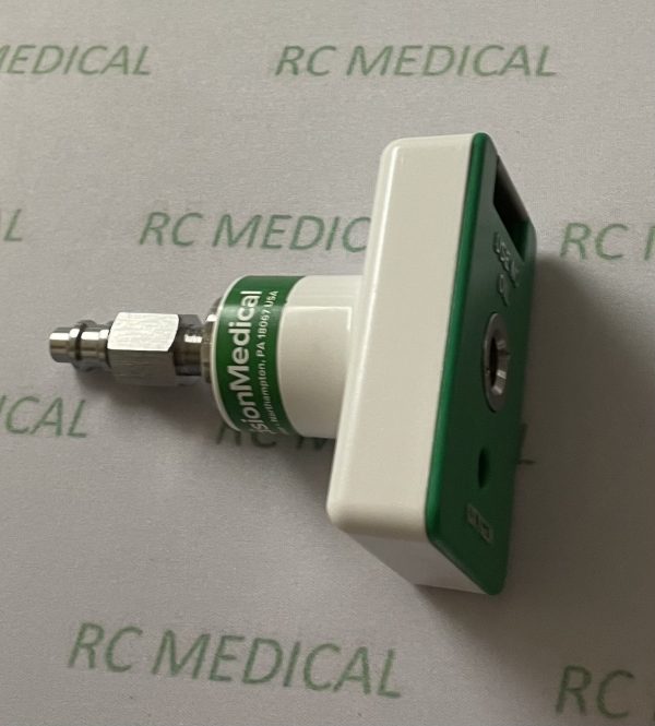 Puritan Bennett Male X Chemetron Female Coupler for Oxygen