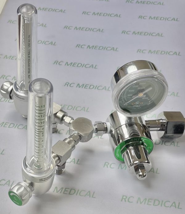 Dual Oxygen Regulator with (2) 50 PSI Auxiliary Valves, Large Cylinder