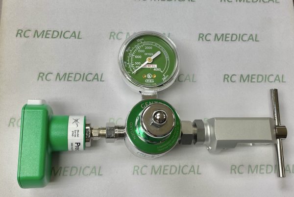 Oxygen Regulator, Preset 50 PSI, with Chemetron Quick Connect for Small (CGA870) Cylinder