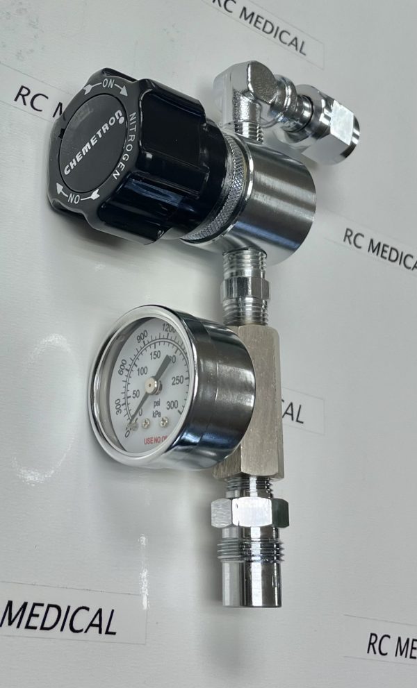 Allied Nitrogen Regulator for Wall, with DISS Male Outlet and DISS Female Inlet