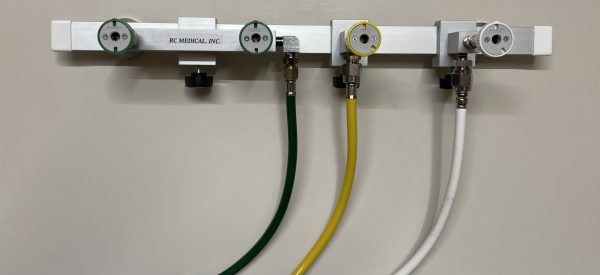 Eastern Rail Outlet Expansion for Oxygen, AIR, and Vacuum with Ohmeda Wall Adapter